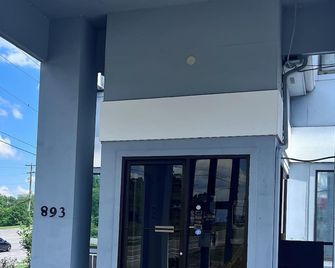 Expressway Inn Airport Downtown - Nashville