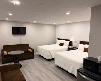Wiarton Willys Inn - South Bruce Peninsula