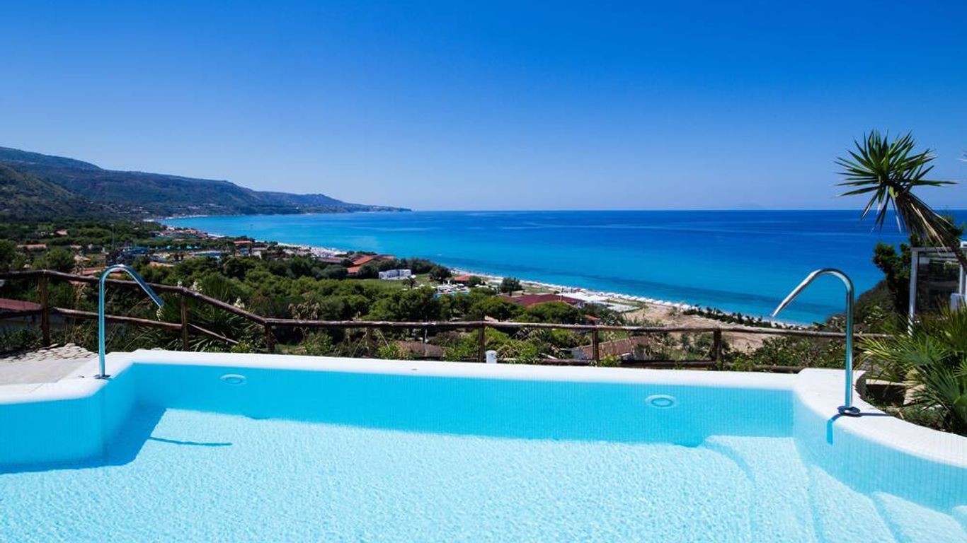 Bv Kalafiorita Resort