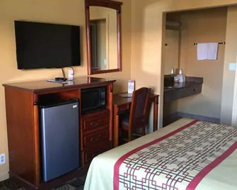 National City Motel - National City - Bedroom