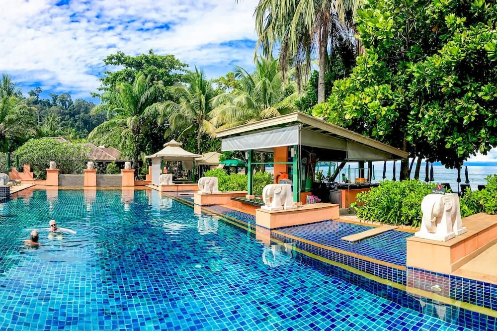 بان خاولاك بيتش ريزورت