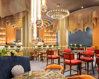 Novotel World Trade Centre Dubai - Dubai - Restaurant