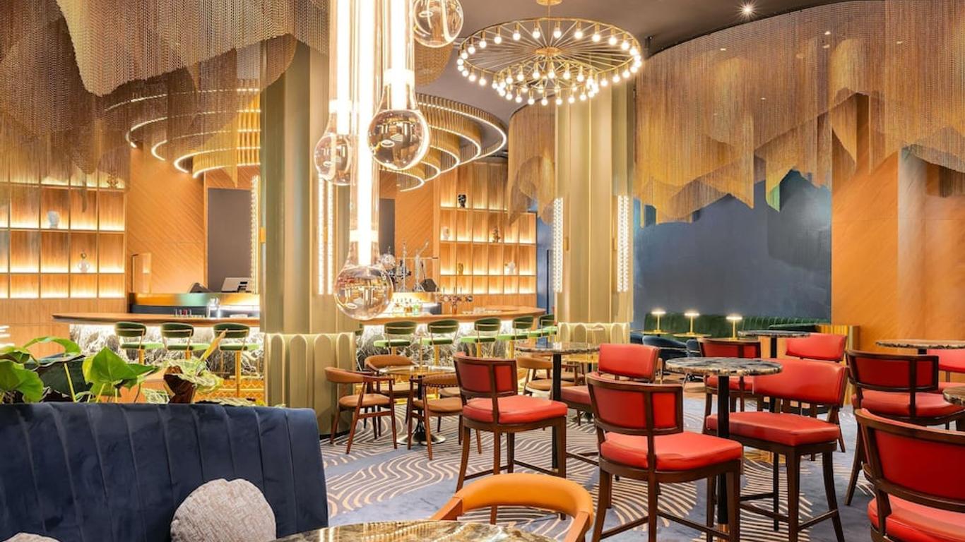 Novotel World Trade Centre Dubai