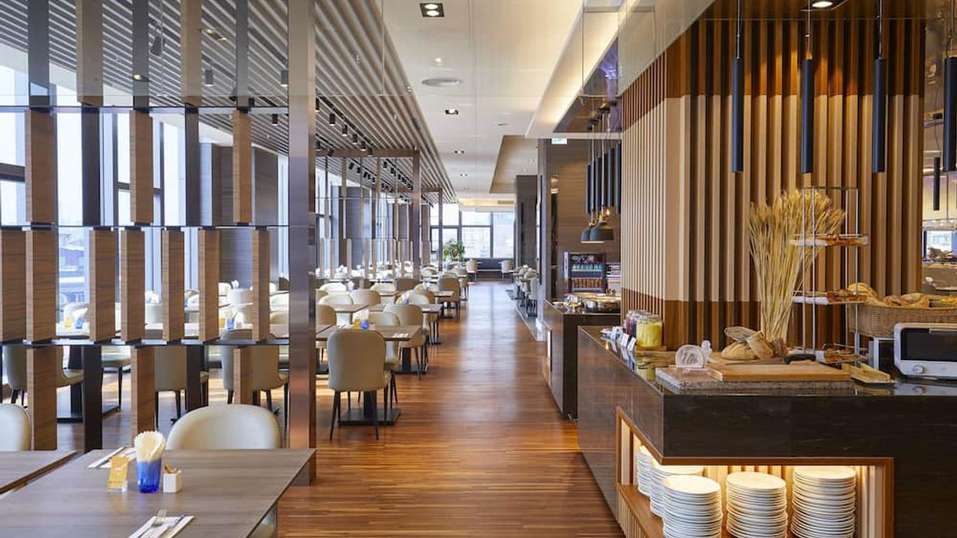 سيزار مترو تايبيه