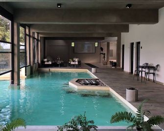 Los Robles Apart Hotel - Sierra de la Ventana - Pool