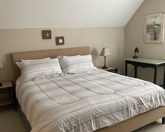 Private Suite - Wesley Chapel - Slaapkamer