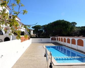 Casa Avinguda Montgo - l'Escala - Pool