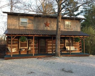 Cabin at Woods Creek Lake in East Bernstadt, Ky Beautiful Wooded Views, - East Bernstadt - Building