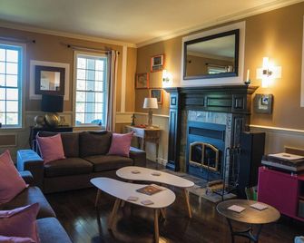 Nature Et Pinceaux - Baie-Saint-Paul - Living room
