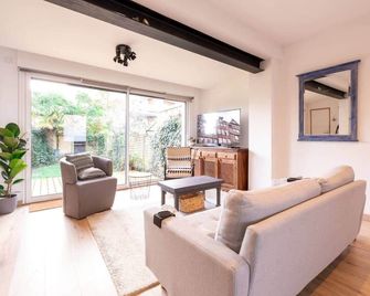 Maison avec garage et jardin - 雷恩