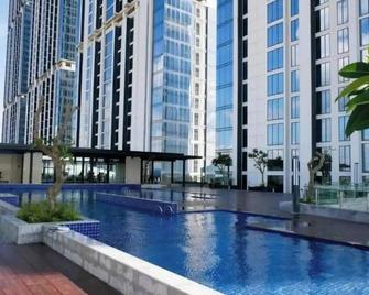 Studio Pollux Sea View Apartments - Batam