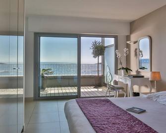 Royal Antibes - Luxury Hotel, Résidence, Beach & Spa - Antibes - Bedroom