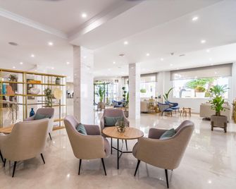 Hotel Las Arenas Affiliated by Meliá - Benalmádena - Bangunan