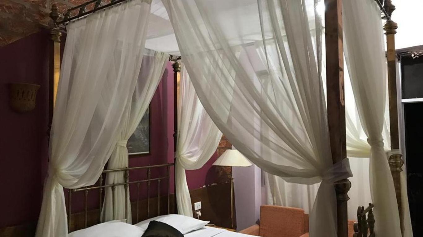 Rezeiky hotel and camp Luxor