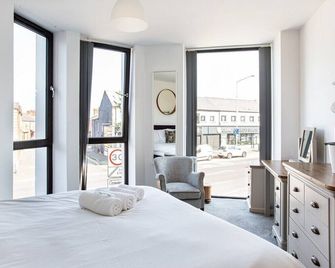 Luxury Fully Equipped Kitchen Ormeau Park - Belfast - Phòng ngủ