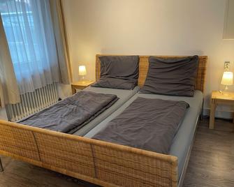 Ferienwohnung Bernd - Chieming - Schlafzimmer