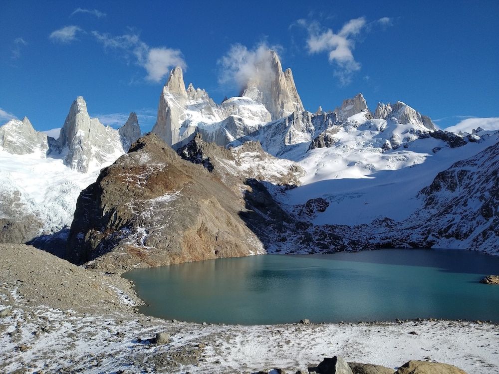 Posada San Antonio - El Chaltén - בניין