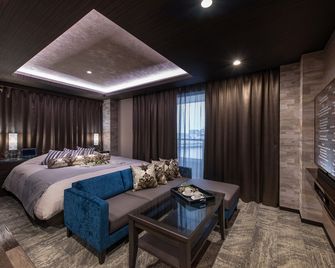 Hotel C. Kokura-Bay (Love Hotel) - Kitakyūshū - Habitación