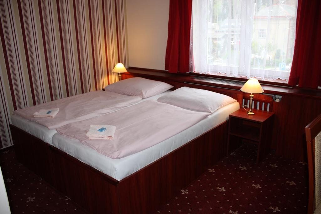 Hotel Hynek - Nachod - Camera da letto