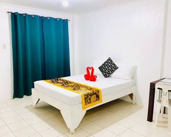 Glo's Space Boracay Dmall - Boracay - Bedroom