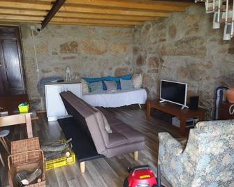 Loft In Rio - 8 Hospedes - Belmonte - Вітальня