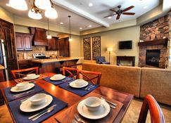 Canyon Villas at Coral Ridge by VRI Americas - Washington - Dining room