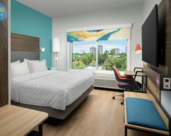 Tru by Hilton Miami West Brickell - Miami - Bedroom