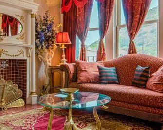 Bisbee Grand Hotel - Bisbee - Wohnzimmer