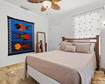 Davis Islands Urban Fiesta 2 Bedroom - Tampa - Bedroom