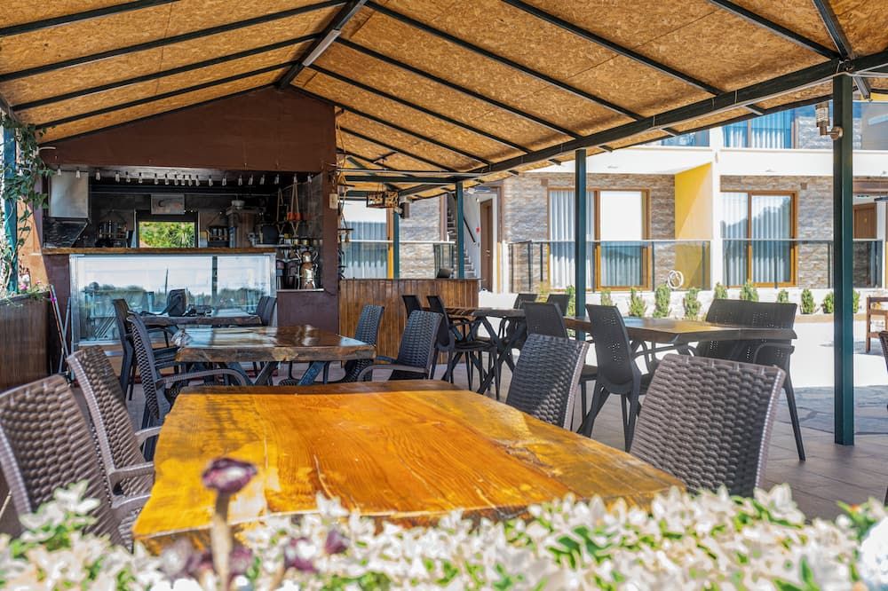 أوليف تري أبارت هوتل - موغلا - مطعم