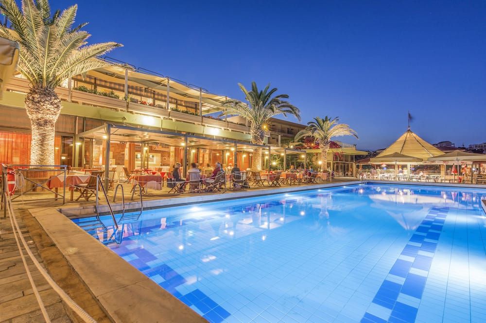 جولدن ساند هوتل