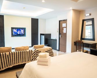 Lulu Hotel - Ratsada - Спальня