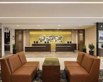 DoubleTree by Hilton Hotel Syracuse - Syracuse - Hành lang