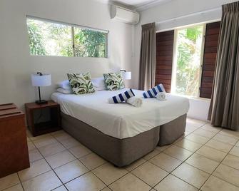 Central Plaza Port Douglas - Port Douglas - Yatak Odası