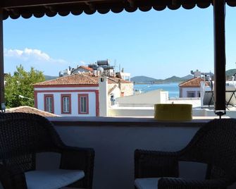 Setenay Otel - Ayvalik - Balcony
