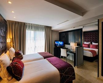 Hotel Mirador de Chamartin - Madrid - Schlafzimmer