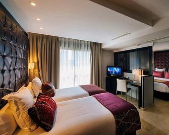 Hotel Mirador de Chamartin - มาดริด - ห้องนอน