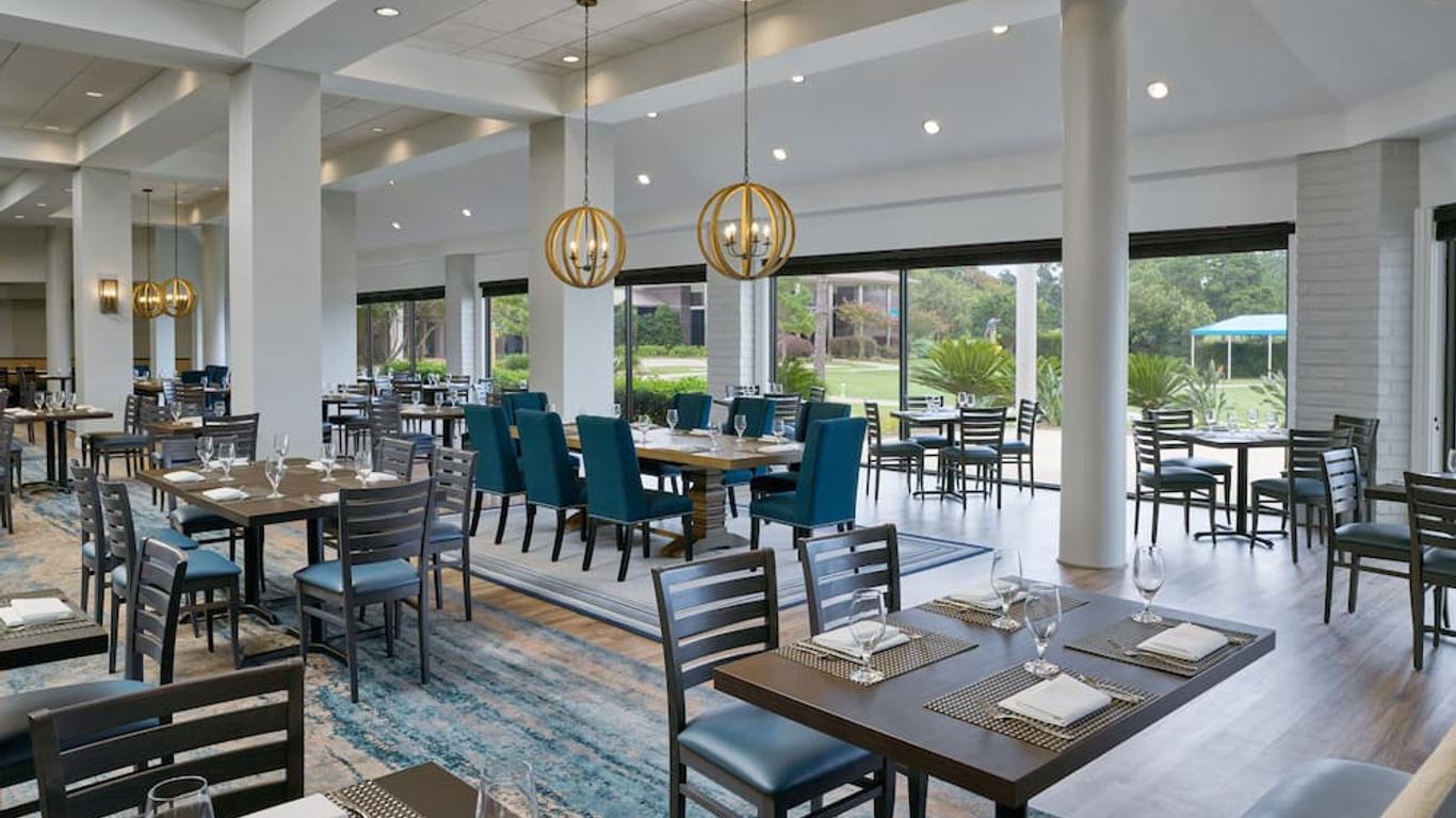 Margaritaville Lake Resort, Lake Conroe