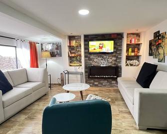 Acogedor apto en Sonsón - Sonsón - Sala de estar