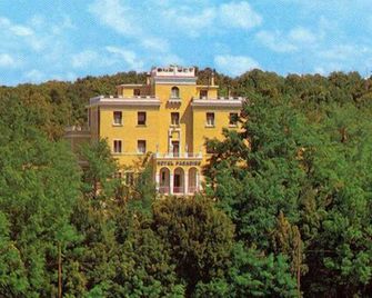 Hotel Paradiso - ספולטו