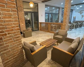 Apartmani Bosfor - Dobra Voda - Lounge