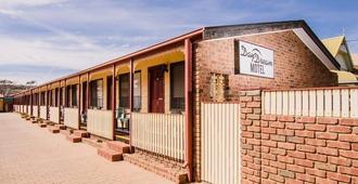 Daydream Motel And Apartments - Broken Hill - Building