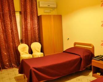 I 3 Pini - Cassino - Bedroom