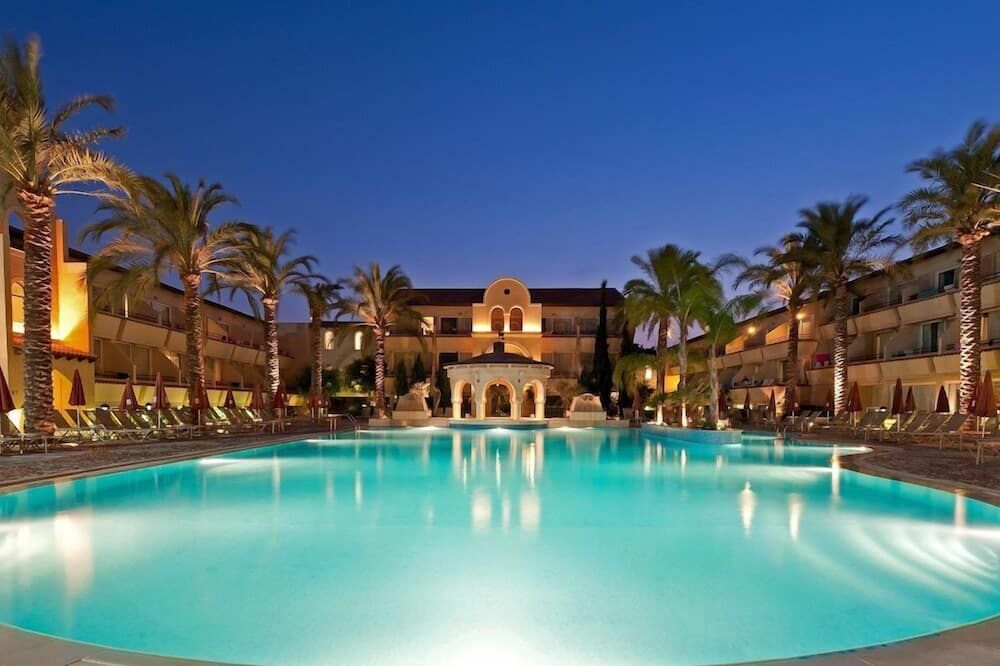 فندق Napa Plaza (للبالغين فقط)