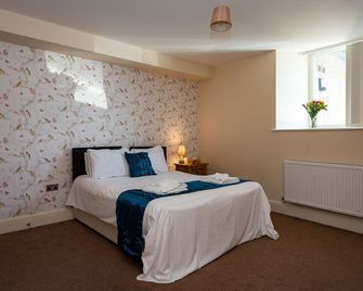 Waterview Deluxe Apartments - Barrow-in-Furness - Bedroom