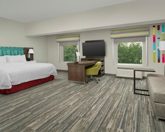 Hampton Inn & Suites Charlotte Airport Lake Pointe - Charlotte - Bedroom