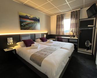 Brit Hotel Le Vesoul - Pusey - Chambre