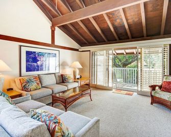 Kauai Kiahuna Plantation by Coldwell Banker Island Vacations - Koloa - Living room
