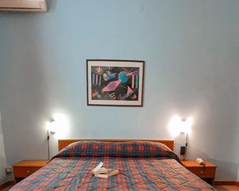 Hotel Mediterraneo - Giovinazzo - Bedroom