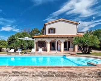 Agri Resort San Giuliano - Santa Maria la Palma - Pool